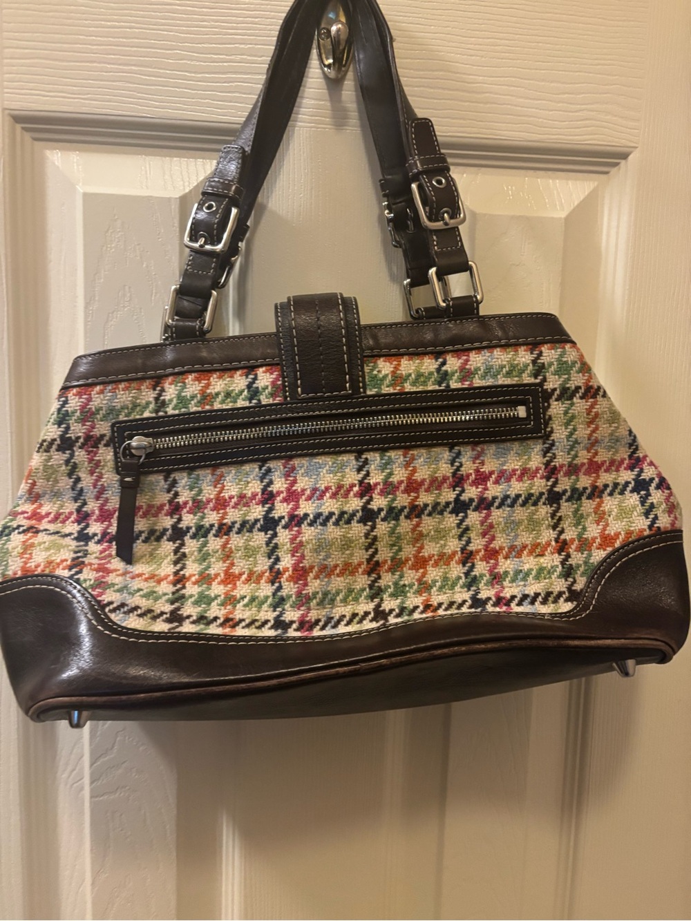 Vintage Y2K Coach Hampton Tattersall Houndstooth Satchel - $100 (MSRP $328) - Picture 2 of 5